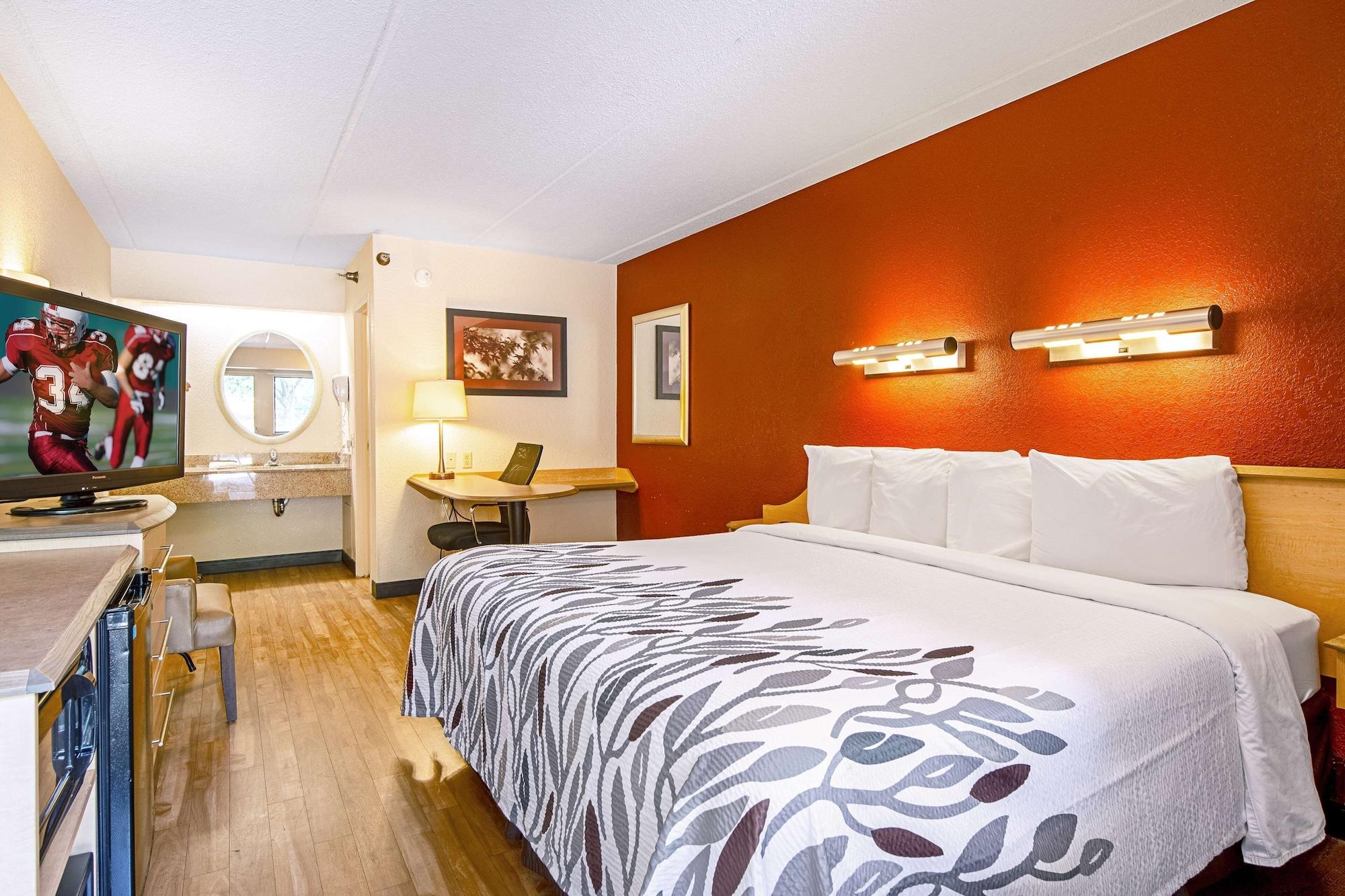Red Roof Inn Canton Esterno foto