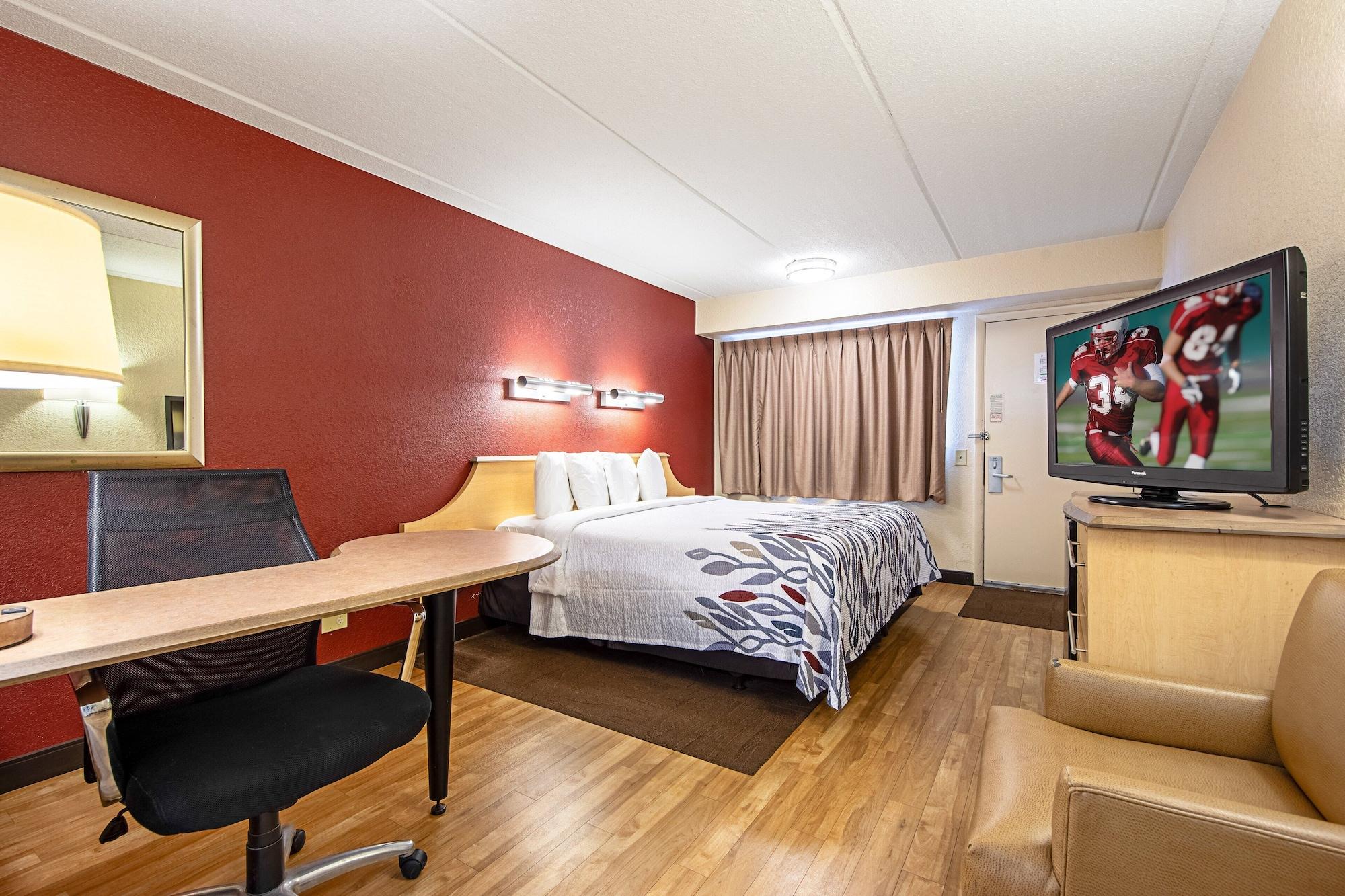 Red Roof Inn Canton Esterno foto