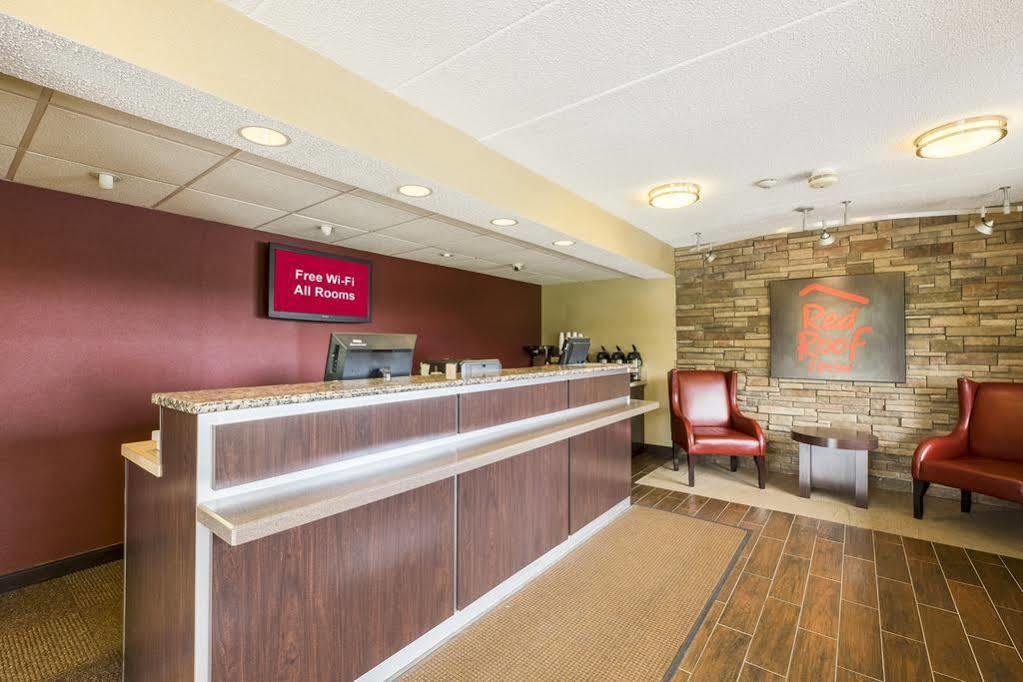 Red Roof Inn Canton Esterno foto
